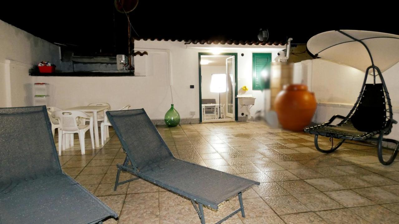 Relux Bed & Breakfast บารี ภายนอก รูปภาพ